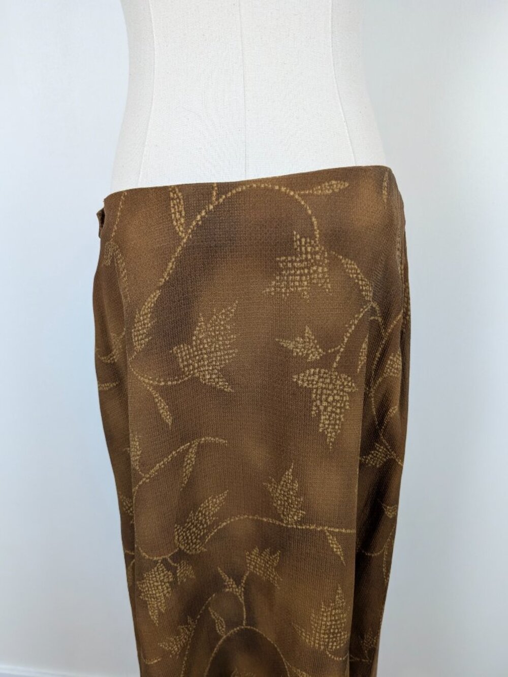 Jones New York 100% Silk Floral Midi Skirt Brown Size 14 - Picture 7 of 13